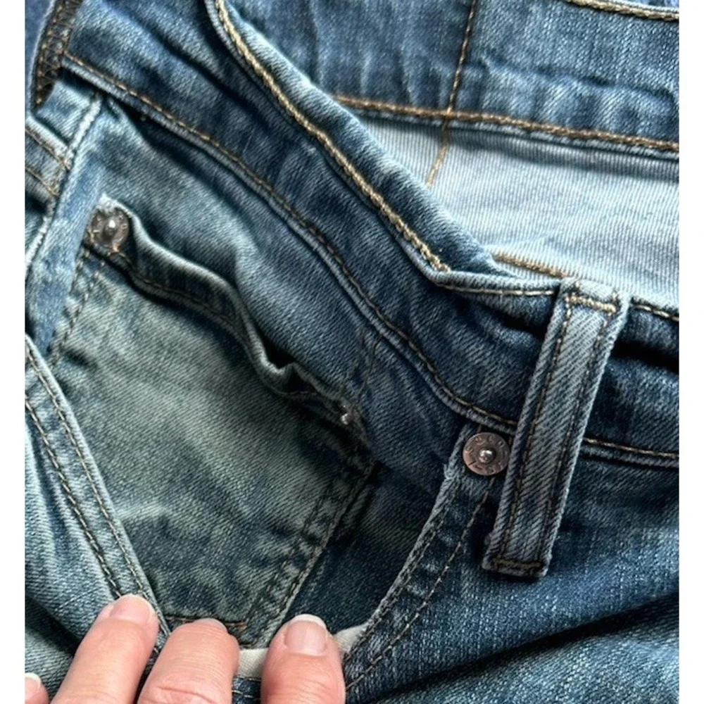 Levi's 559 Relaxed Straight Jeans Mens 34x30 Blue Fade Distressed Actual 34X28‎